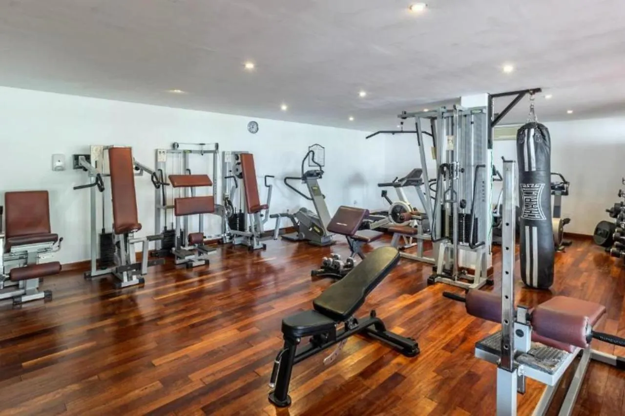 Luxurious Penthouse In Ventura Del Mar Puerto Banus Apartment Marbella